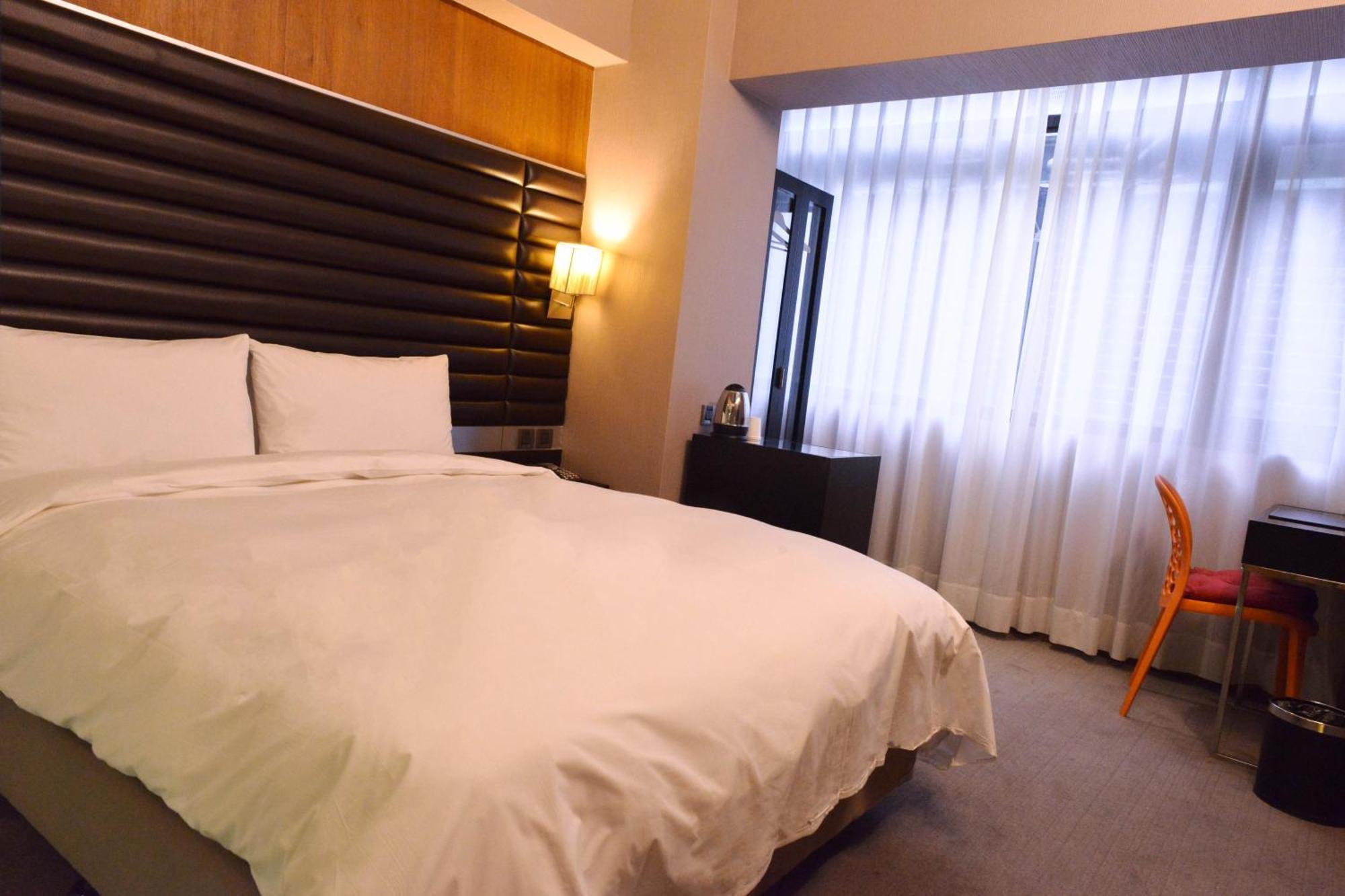 新麗旅店 Newful Hotel Tajpej Kültér fotó