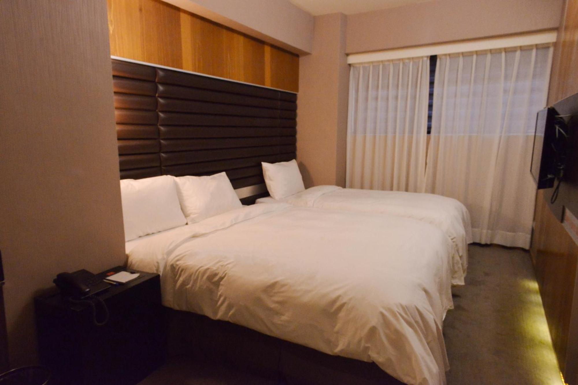 新麗旅店 Newful Hotel Tajpej Kültér fotó