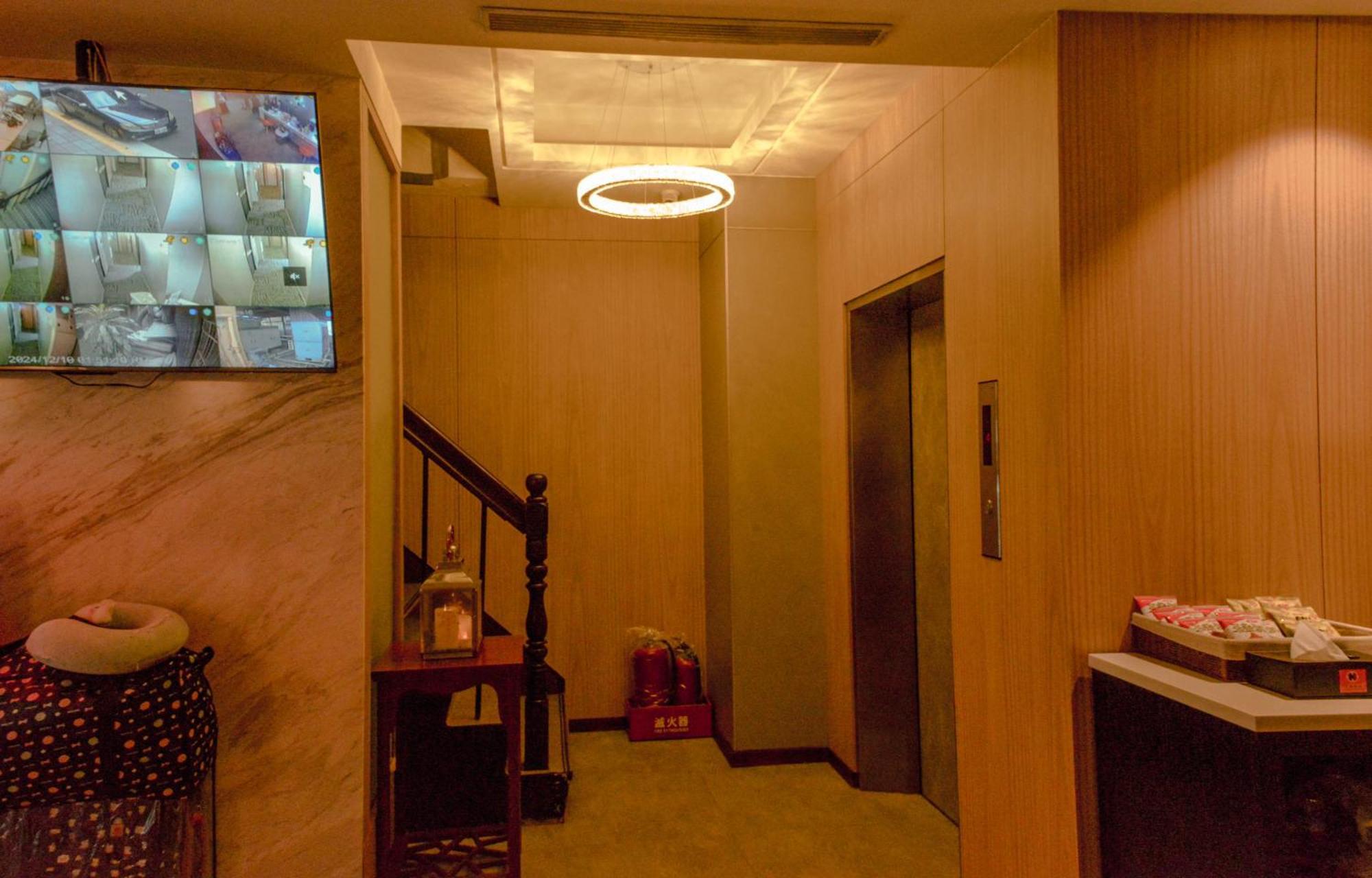 新麗旅店 Newful Hotel Tajpej Kültér fotó