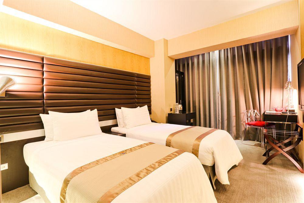 新麗旅店 Newful Hotel Tajpej Kültér fotó