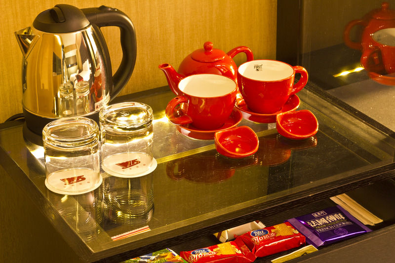 新麗旅店 Newful Hotel Tajpej Kültér fotó